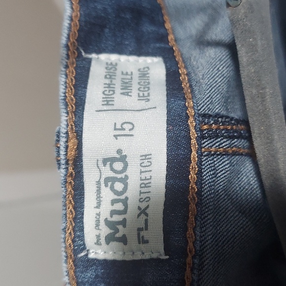 Junior Jean Bundle Size 15 - Picture 5 of 12